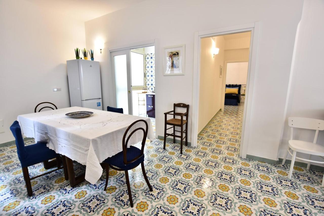 Il Gelsomino Amalfi Bed & Breakfast Bagian luar foto