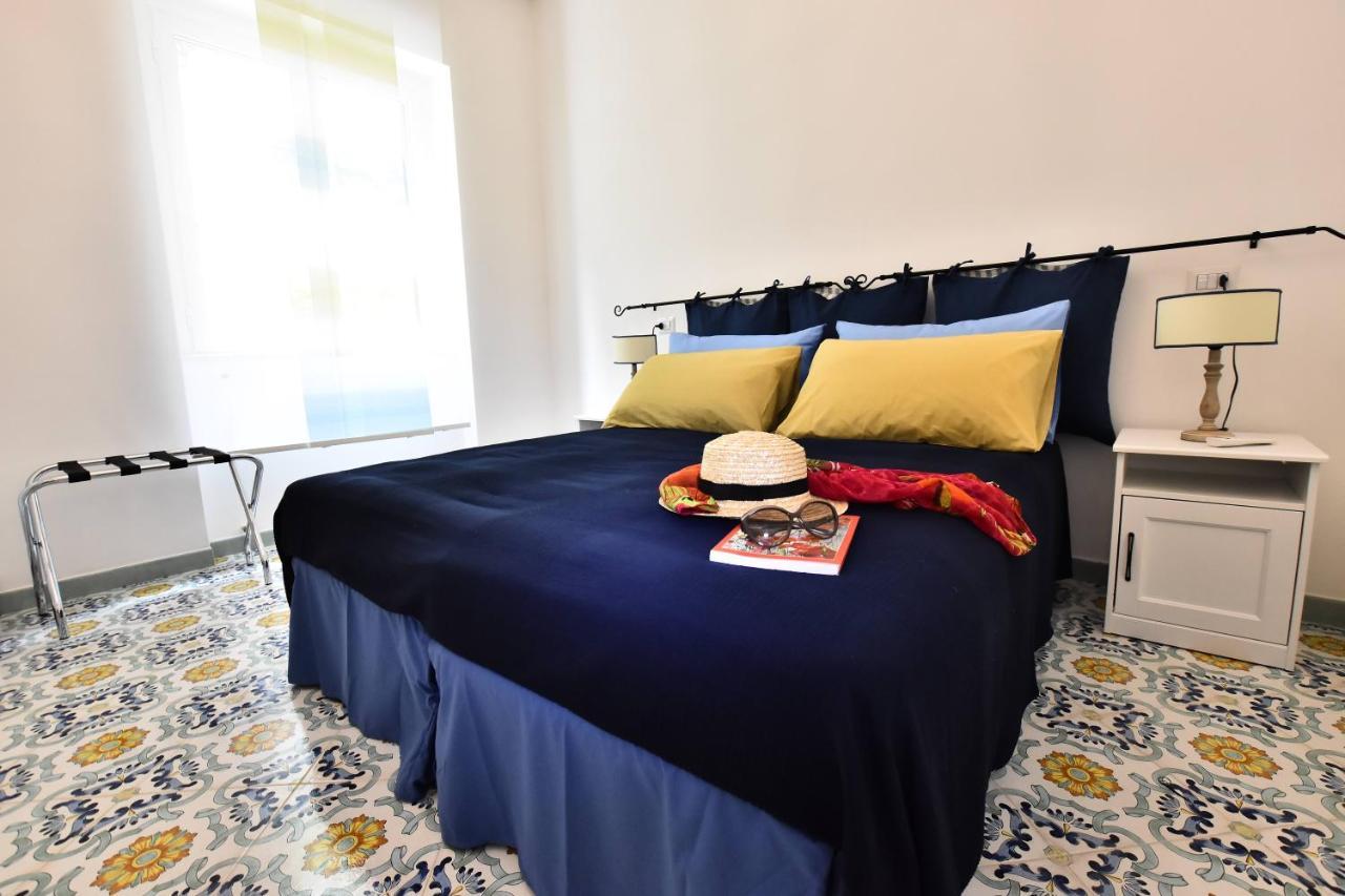 Il Gelsomino Amalfi Bed & Breakfast Bagian luar foto